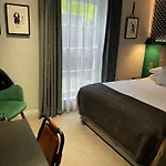 Hotel The Churchill 4*