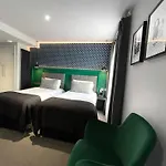Hotel The Churchill York