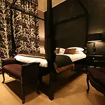 Hotel The Churchill 4*