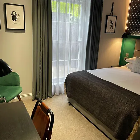 Hotell The Churchill 4*