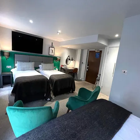 The Churchill 4* York