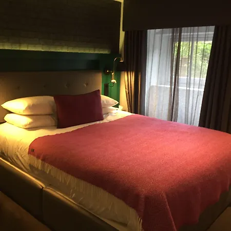 The Churchill Hotell 4*