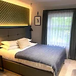 Hotel The Churchill York