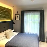 The Churchill 4*