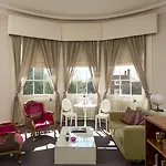 The Churchill 4* York