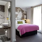The Churchill York
