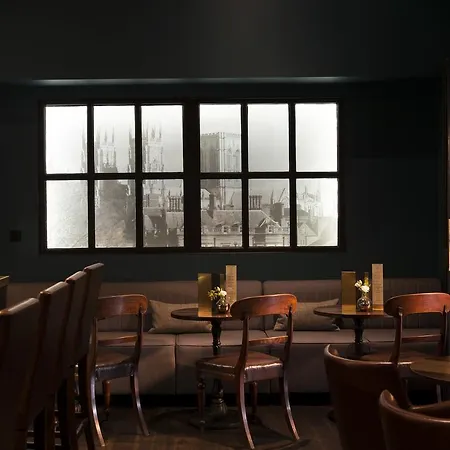 The Churchill 호텔 요크