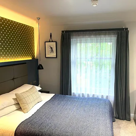 The Churchill 4*
