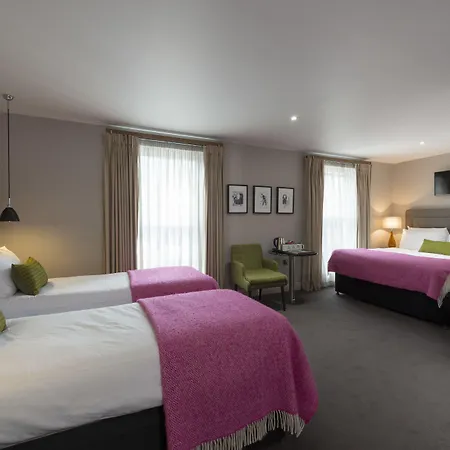 The Churchill 4*