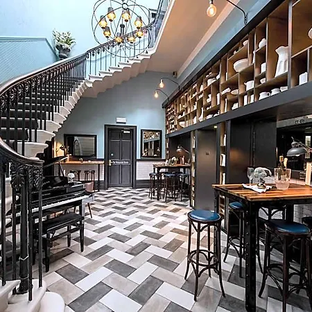 Hotel The Churchill York