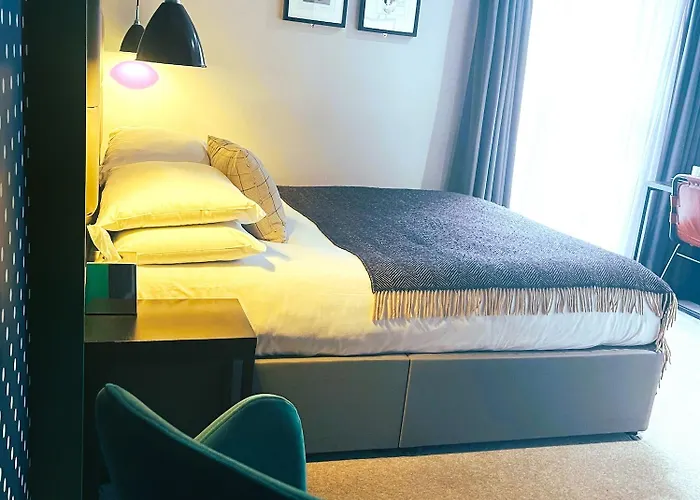 Hotel The Churchill 4*