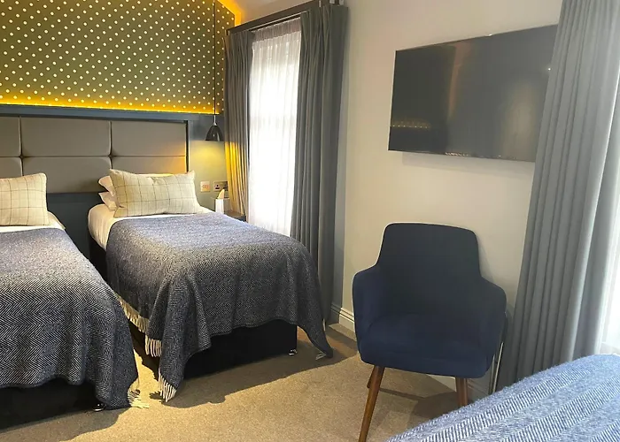 The Churchill 4* York