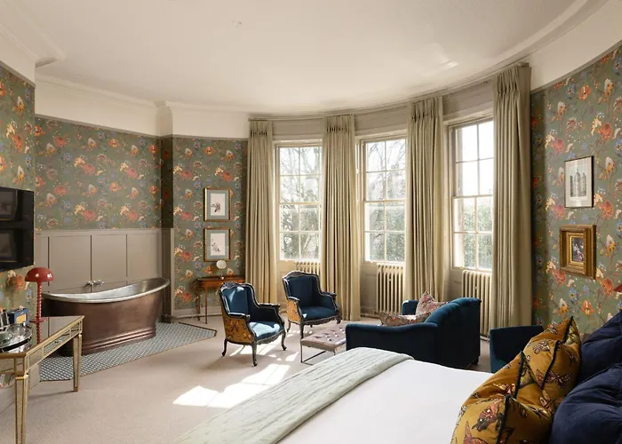 Hotel The Churchill York