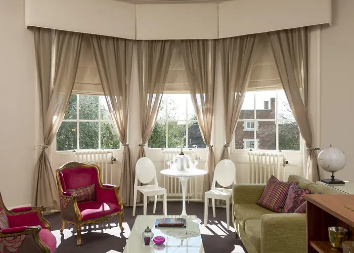 The Churchill 4* York