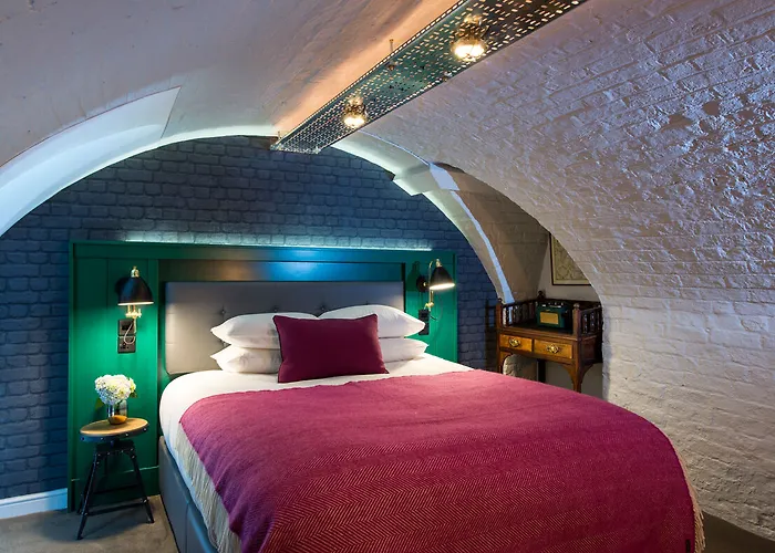 Hotel The Churchill 4*