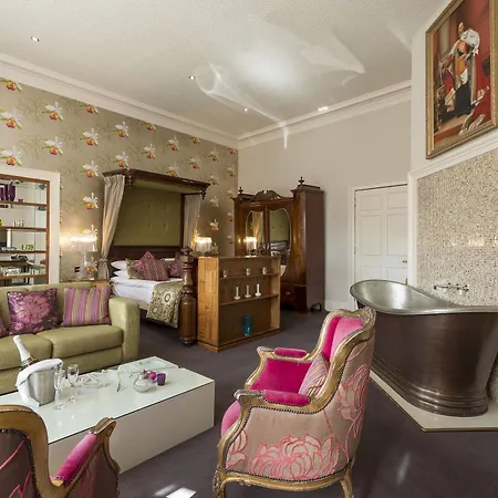 Hotel The Churchill York