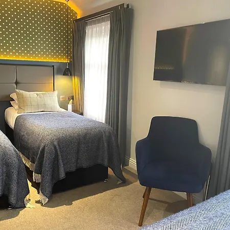 The Churchill 4* יורק