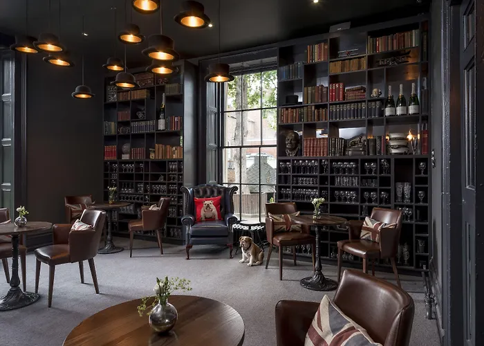 ザ チャーチル 4*