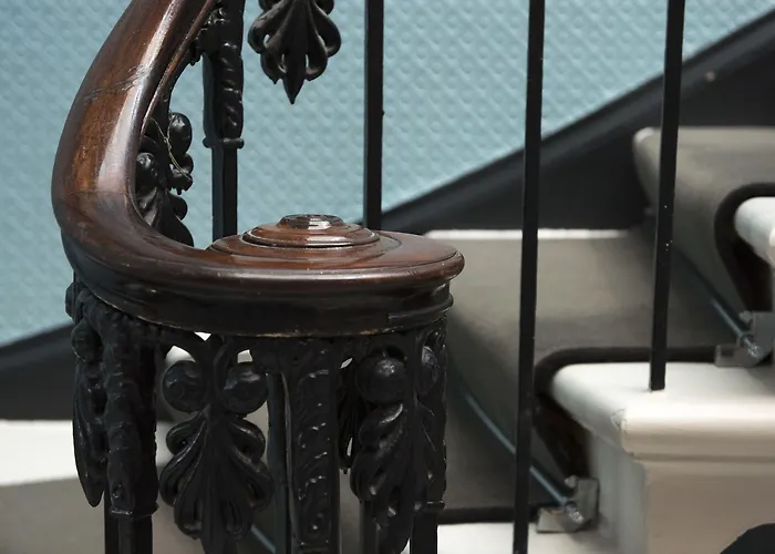 ザ チャーチル 4*